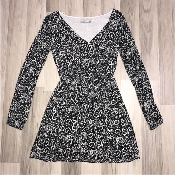Abercrombie & Fitch Dresses & Skirts - A&F Flowy Dress